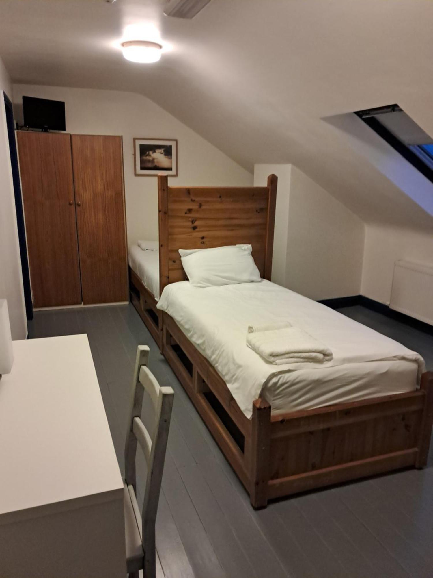 Coastguard Lodge Hostel At Tigh Tp Glaise Bheag المظهر الخارجي الصورة